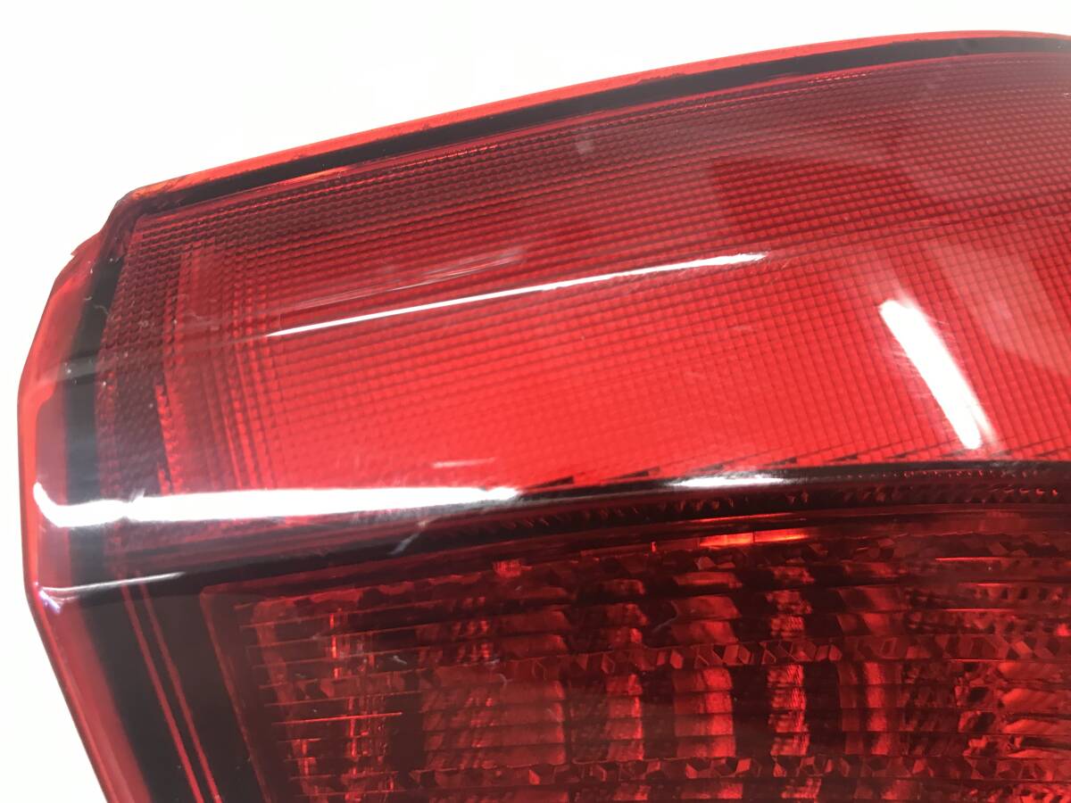 2408-HT8 トヨタ プリウス ZVW51 ZVW55 後期 純正 右 2408-HT8 トヨタ プリウス ZVW51 ZVW55 後期 純正 右