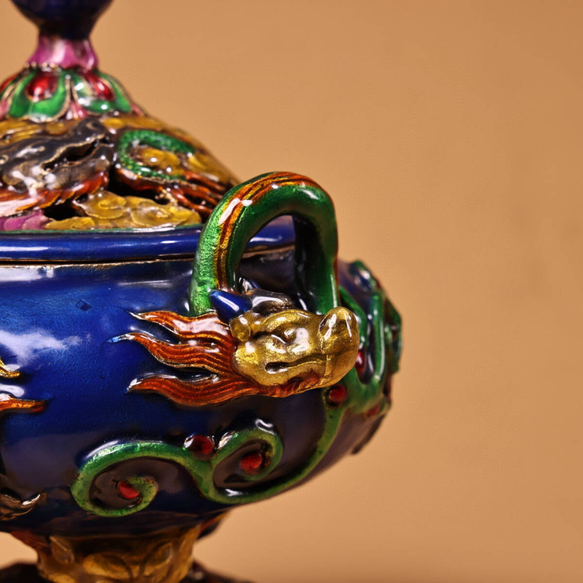 ▽鴻▽ 銅製 景泰藍 琺瑯彩 盤龍熏香炉 置物 古賞物 中国古玩 ▽鴻▽ 銅製 景泰藍 琺瑯彩 盤龍熏香炉 置物 古賞物 中国古玩