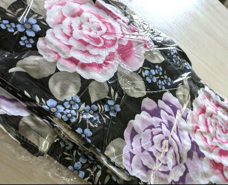 浴衣　洗える着物 薔薇　夏物 黒地 薔薇　クリーニング済