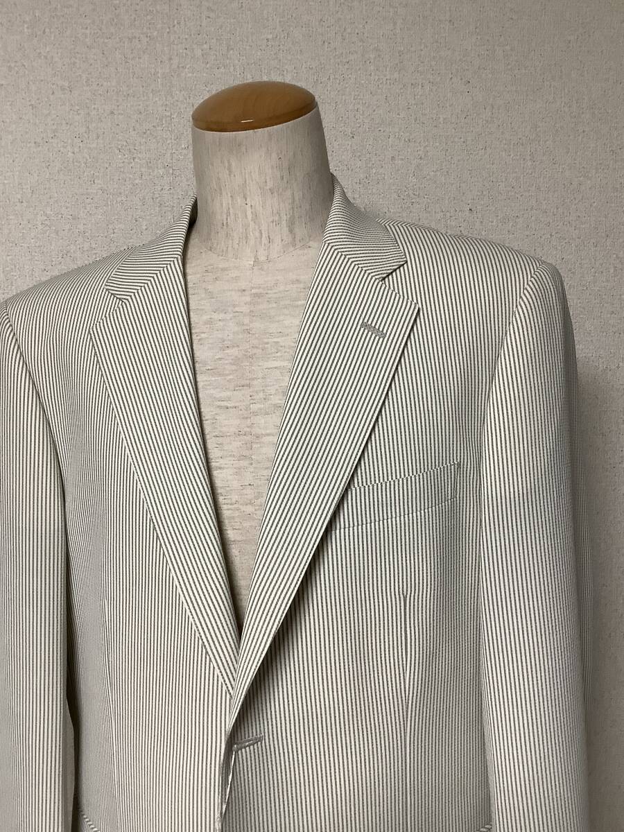 新品　在庫処分 春夏ジャケット　定価25,920円　Mサイズ　麻入り　ポリエステル生地使用　綺麗なストライプ