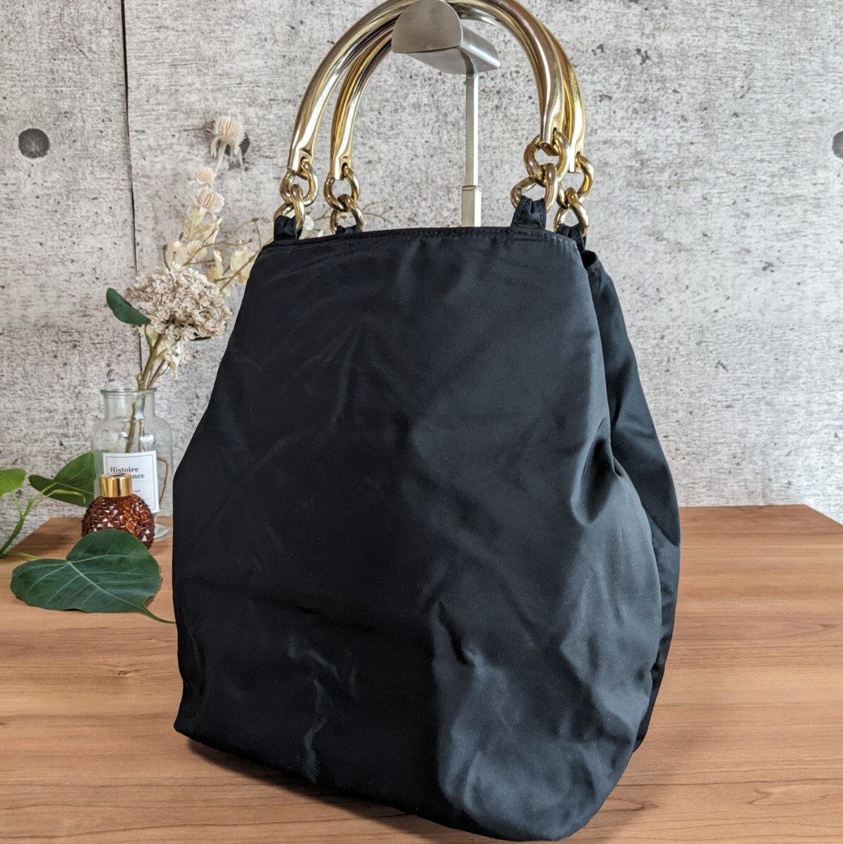 美品 プラダ ヴィンテージ メタルハンドル チェーン ナイロン 美品 プラダ ヴィンテージ メタルハンドル チェーン ナイロン