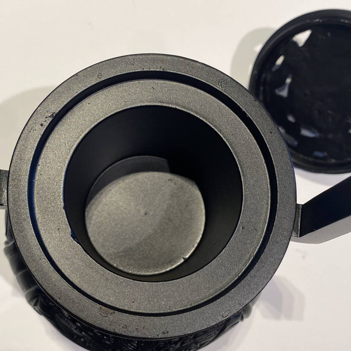 菖蒲型 五具足 黒艶消し一式 仏具 仏壇・仏具 菖蒲型 五具足 黒艶消し一式 仏具 仏壇・仏具