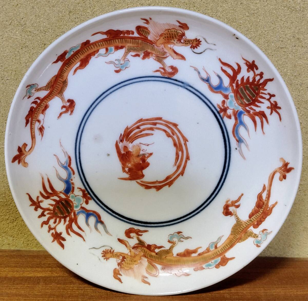 柿右衛門赤絵龍鳳凰文皿・江戸前期