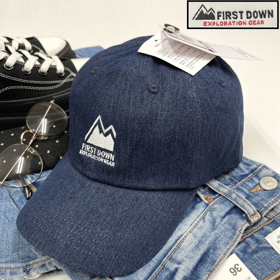 FIRST DOWN ネイビー キャップ 帽子 アウトドアキャンプゴルフ バイクトラックスポーツ ホワイトロゴ刺繍デニム ファーストダウン