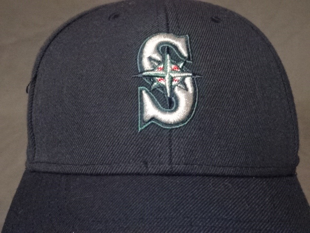 激レア USA購入【47BRAND】 MLBメジャーリーグ シアトル マリナーズ 【Seattle Mariners】【S】ロゴ刺繍入りキャップ ネイビー 中古良品