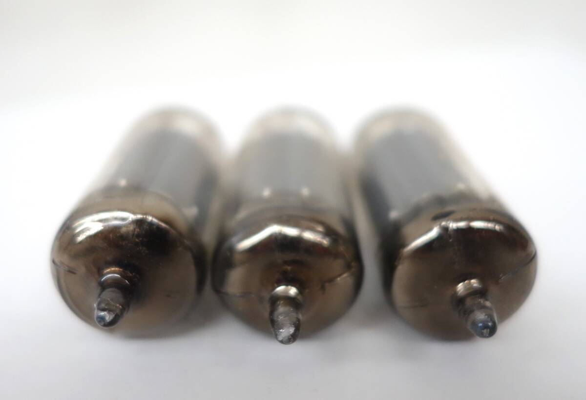 昭和レトロ　當(dāng)時物部品　パーツ　 ＊National ナショナル　松下電器産業(yè)株式會社 ＊ELECTRONIC TUBE 真空管　 ＊MODEL 12BE6 3點セット