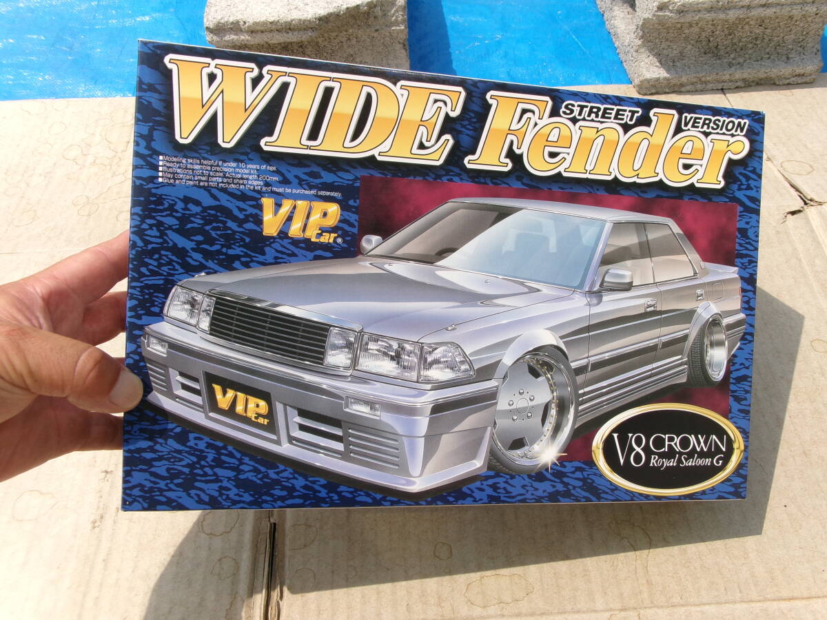 Yahoo!オークション - アオシマ1/24 VIPカー V8クラウン4000HT Yahoo!オークション - アオシマ1/24 VIPカー V8クラウン4000HT