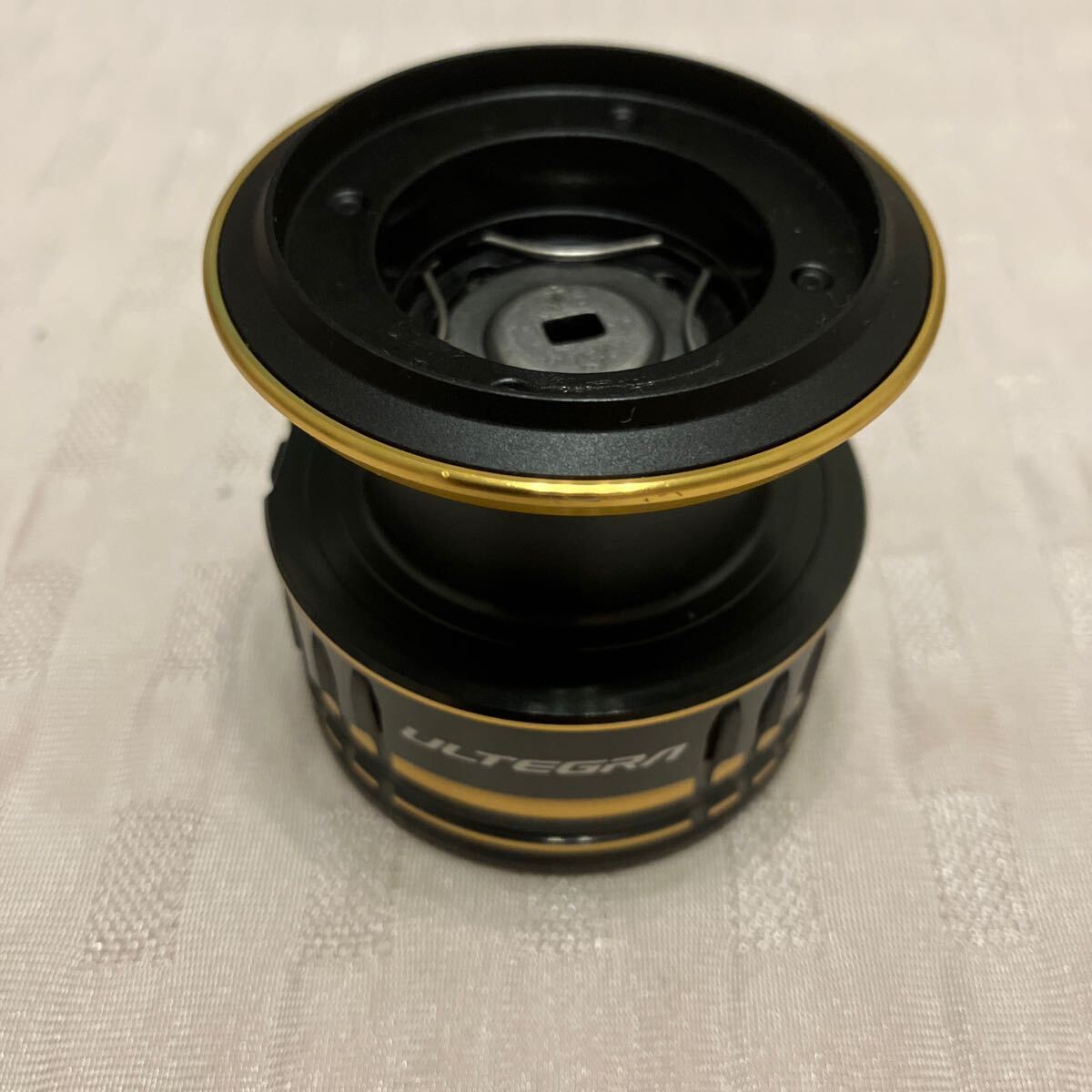 シマノ スピニングリール 21 アルテグラ C5000XG 純正 スプール シマノ スピニングリール 21 アルテグラ C5000XG 純正 スプール