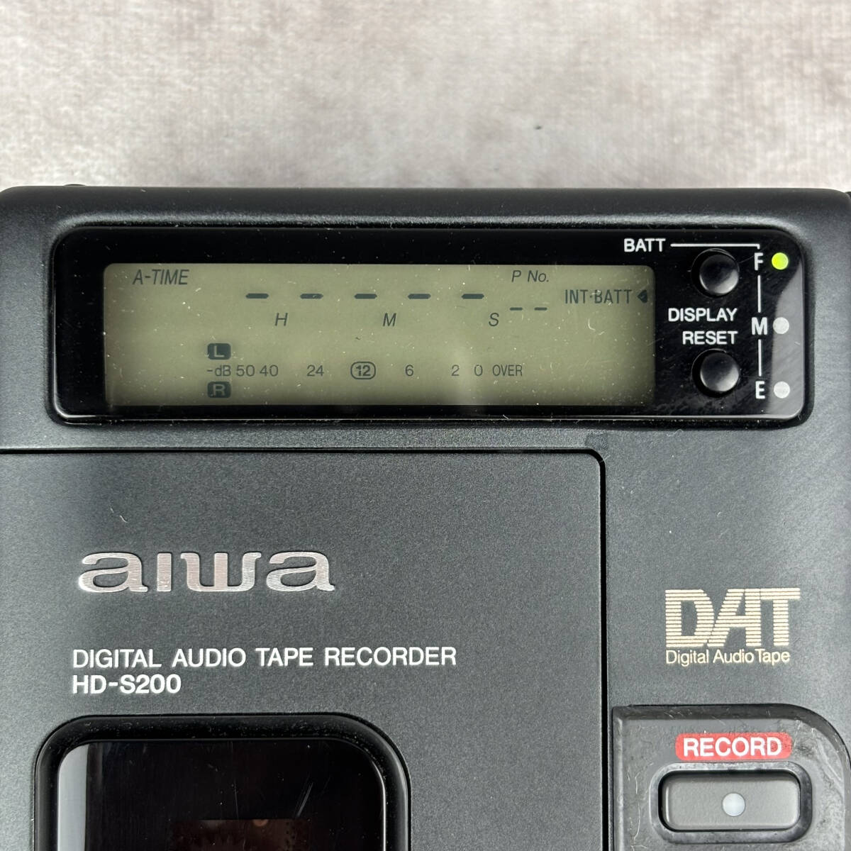 Yahoo!オークション - aiwa ポータブルDATレコーダー HD-S200 Yahoo!オークション - aiwa ポータブルDATレコーダー HD-S200