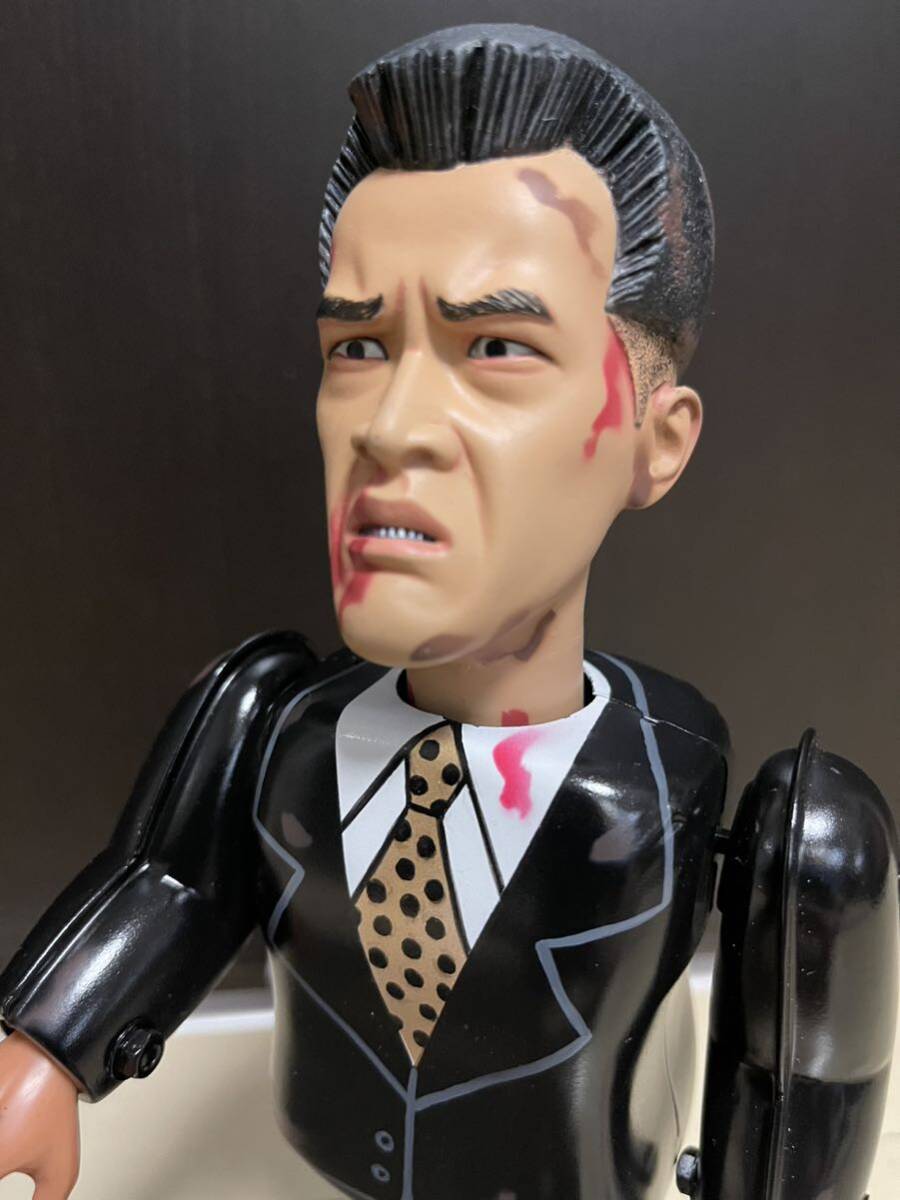 ブラックレイン 松田優作 佐藤 ゼンマイ歩行ブリキ フィギュア ブラックレイン 松田優作 佐藤 ゼンマイ歩行ブリキ フィギュアの