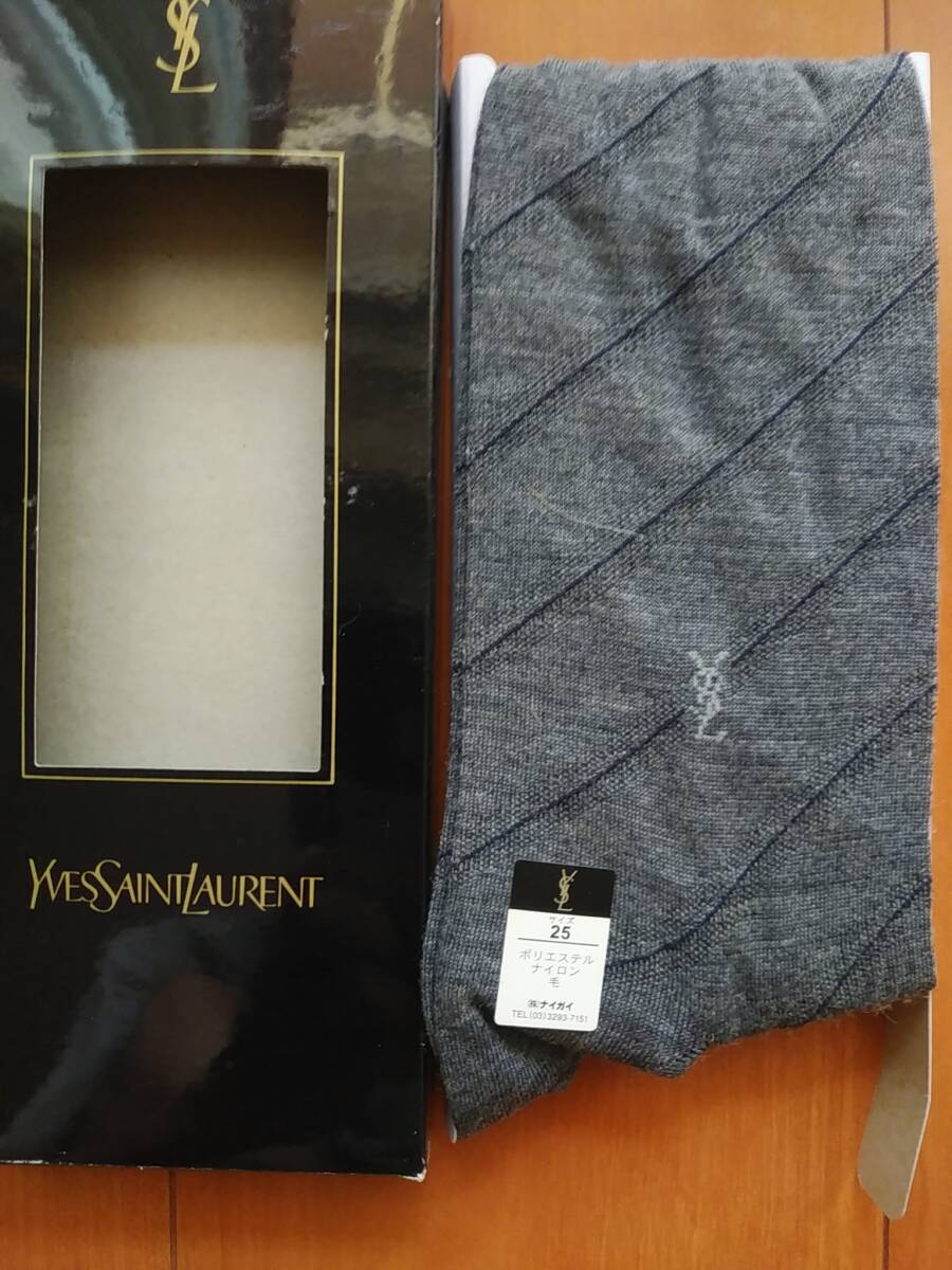 未使用★イヴサンローラン★ソックス★ナイロン25cm★グレー★紳士靴下