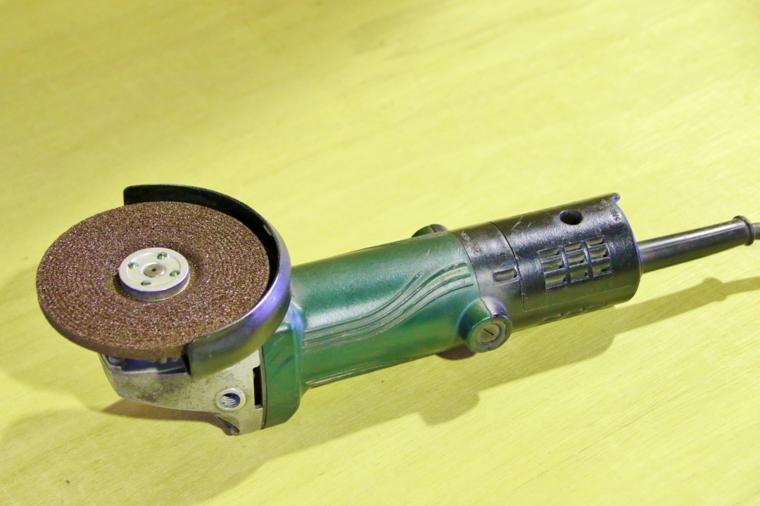 日立工機 100mm 電気ディスクグラインダ G10SP3 ベビーサンダー 