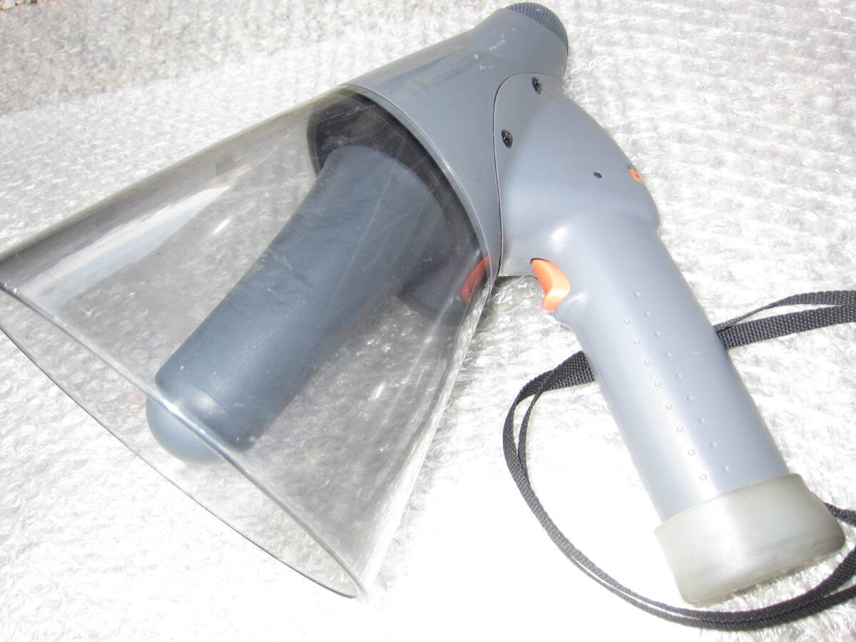 TOAトランジスターメガホンER-1106ハンド型メガホン中古メガホン拡声器軽量動作品乾電池小型メガホン学校運動場広場大衆運動会