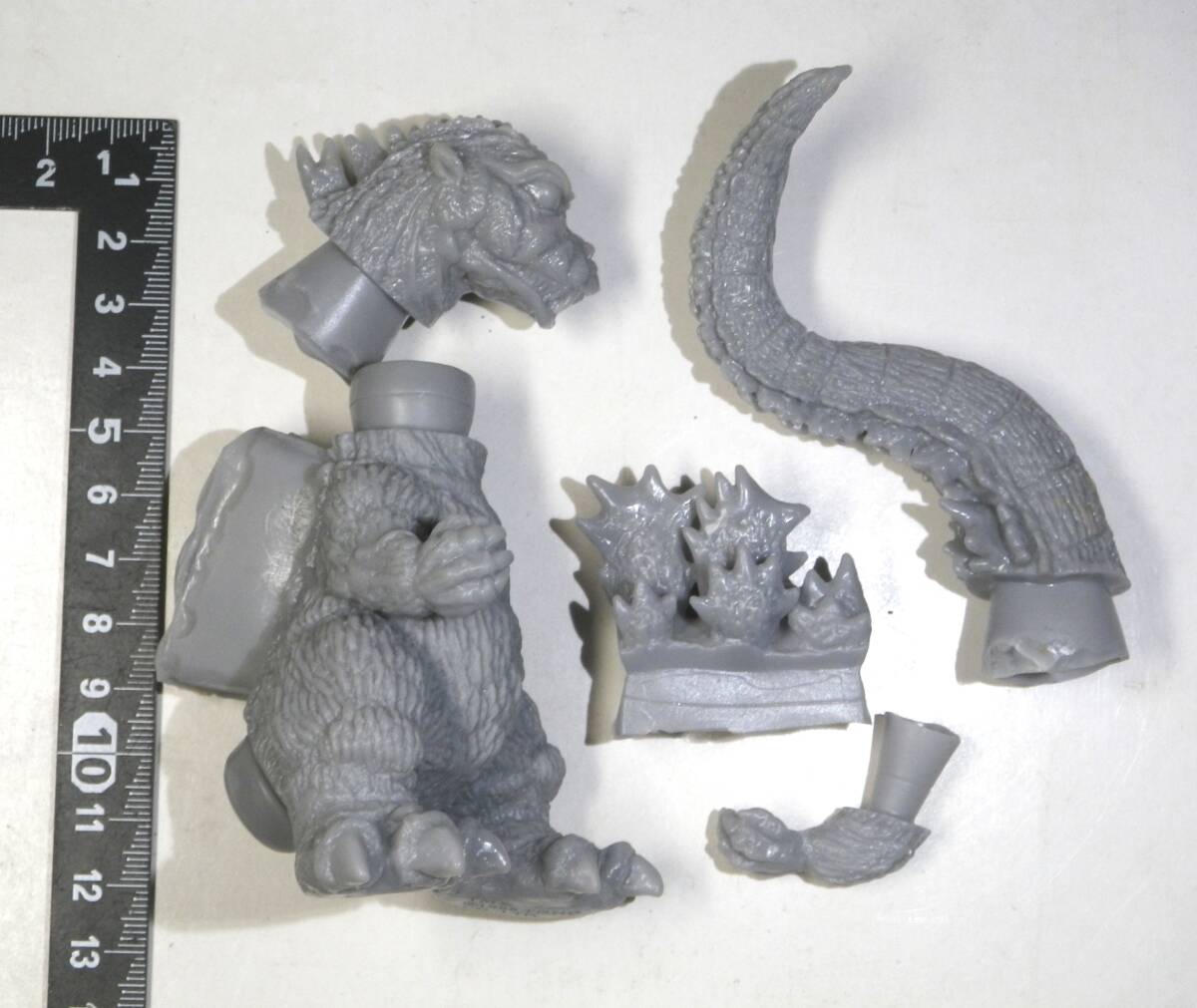 Yahoo!オークション - 絶版品 ウエストケンジ ゴジラの逆襲