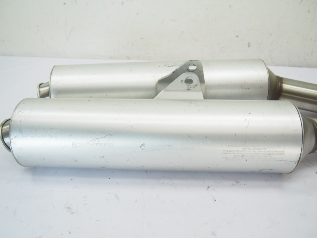  Ducati DUCATI SS900 оригинальный глушитель левый правый muffler ZDM-A19 B19teru Mini .-niTERMIGNONI