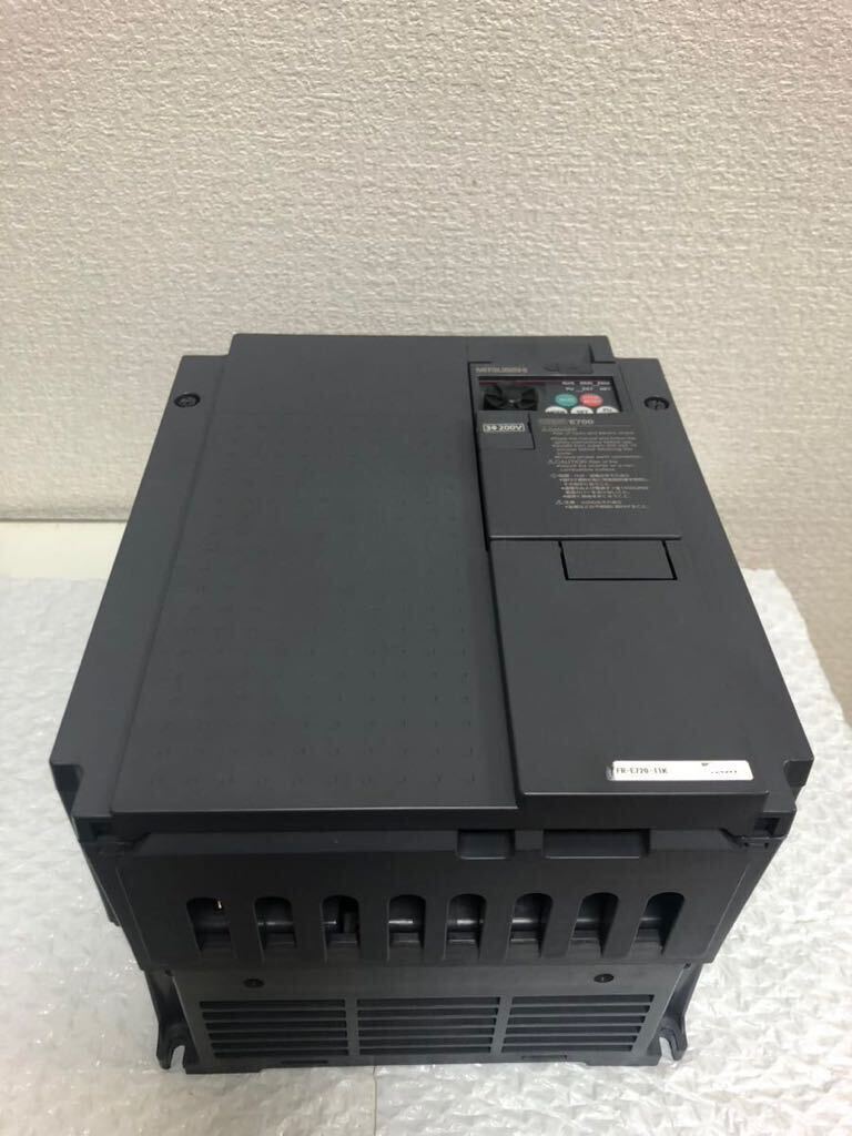 中古美品(動作確認済み)三菱電機 MITSUBISHI インバーター FR 中古美品(動作確認済み)三菱電機 MITSUBISHI インバーター FR