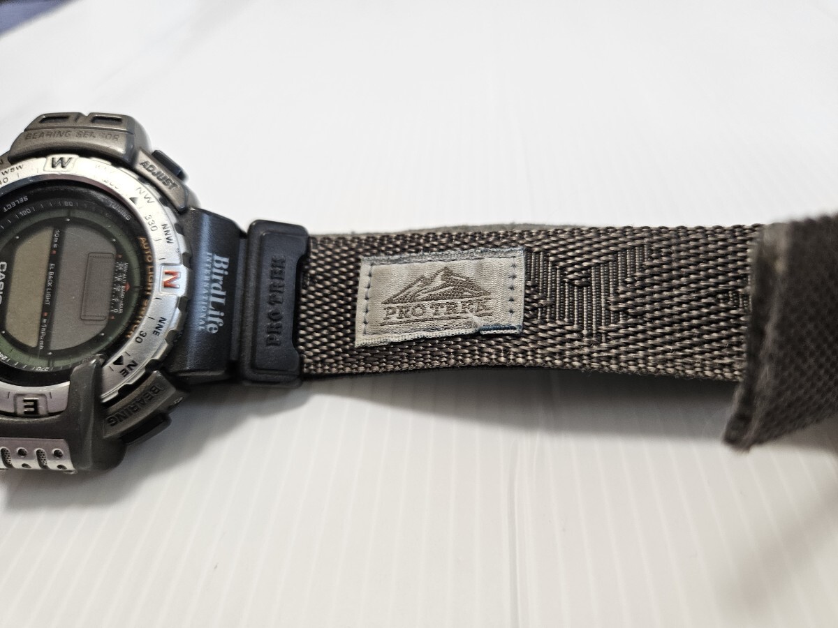 97年発売 CASIO PRO TREK BIRD LIFE PRT-40 電池切れ ジャンク 97年発売 CASIO PRO TREK BIRD LIFE PRT-40 電池切れ ジャンク
