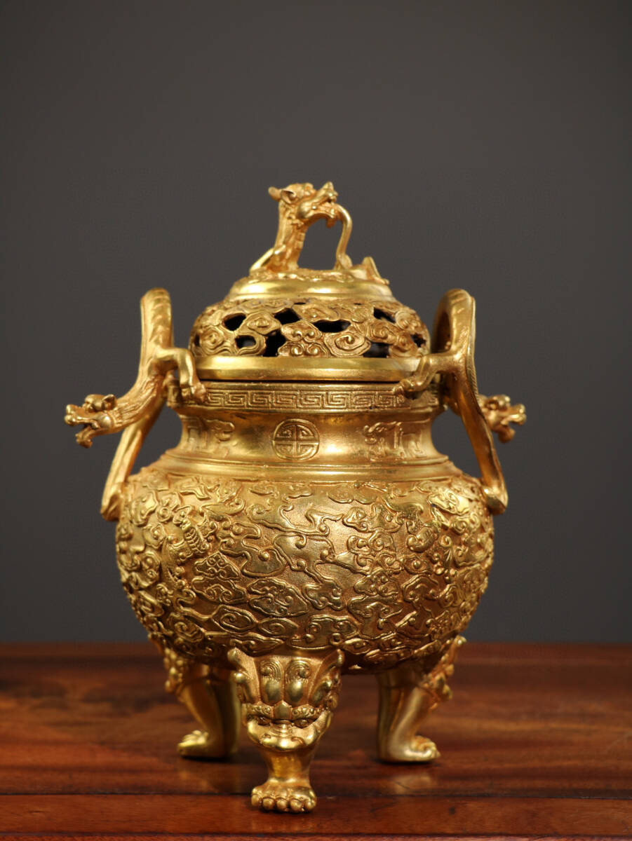 Yahoo!オークション - 『清・古銅彫・塗金・祥云紋・雙龍耳・三 Yahoo!オークション - 『清・古銅彫・塗金・祥云紋・雙龍耳・三