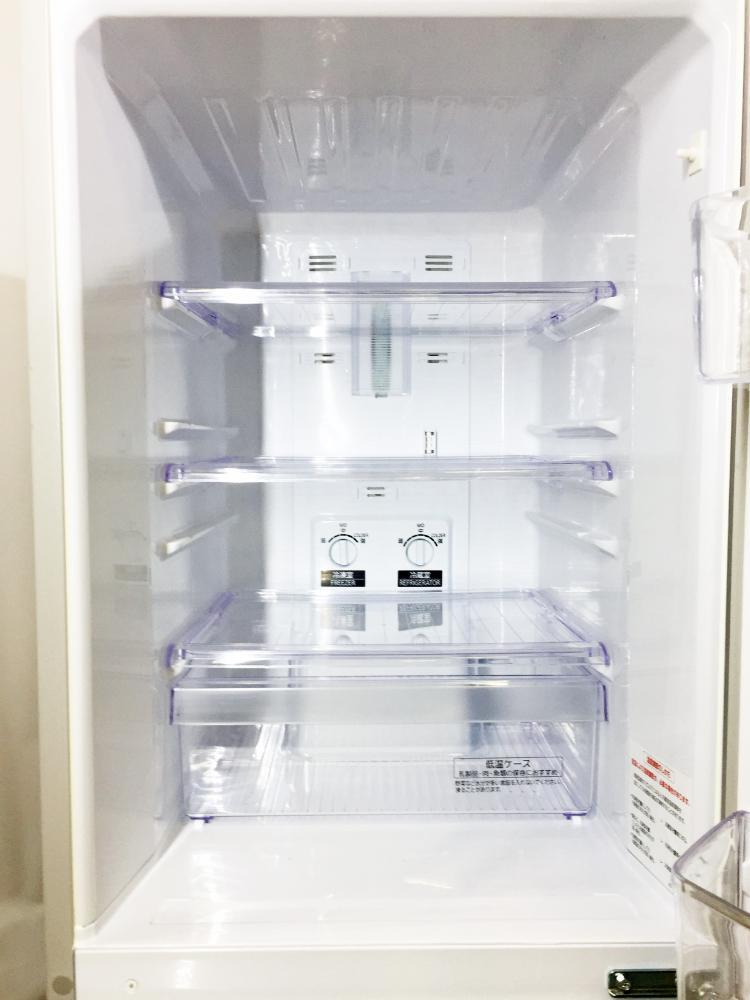 ◇送料無料☆ 中古☆三菱 146L!2ドア うごく 明るく見やすい ◇送料無料☆ 中古☆三菱 146L!2ドア うごく 明るく見やすい