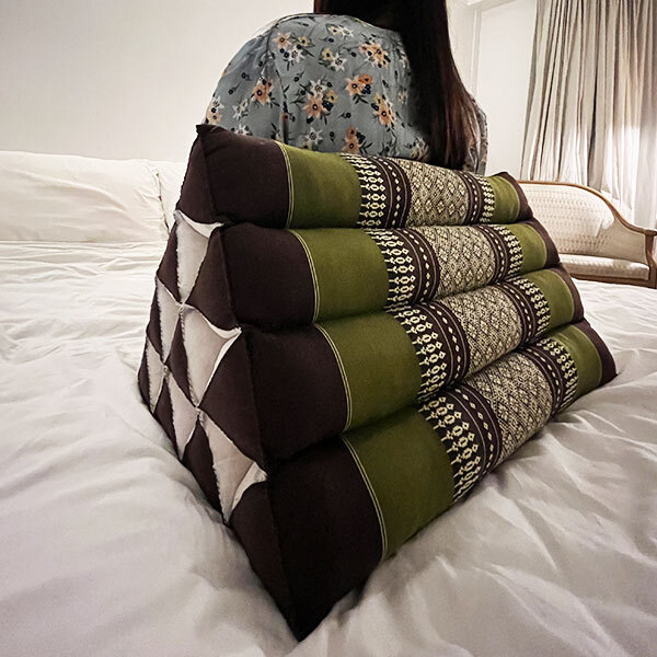 三角枕 三角 クッション 4段 花柄 ライム/緑 ( 背もたれクッション 足置きクッション 足枕 読書枕 腰痛 ホテル アジアン )