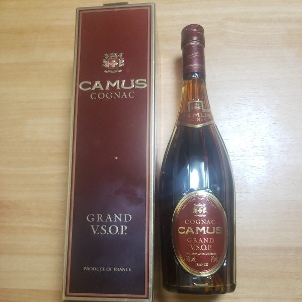 Коньяк 1 литр купить. Cognac Camus Grand v.s.o.p. Камю Гранд ВСОП коньяк 1 литр. Коньяк Camus Grand VSOP. Камю коньяк Гранд.