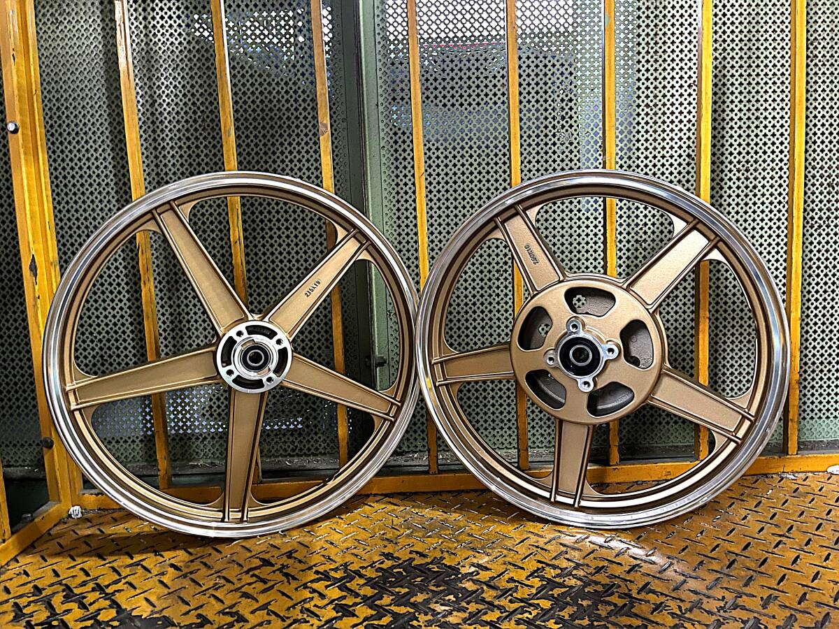 Yahoo!オークション - Z750D1 金5 キャストホイール Yahoo!オークション - Z750D1 金5 キャストホイール