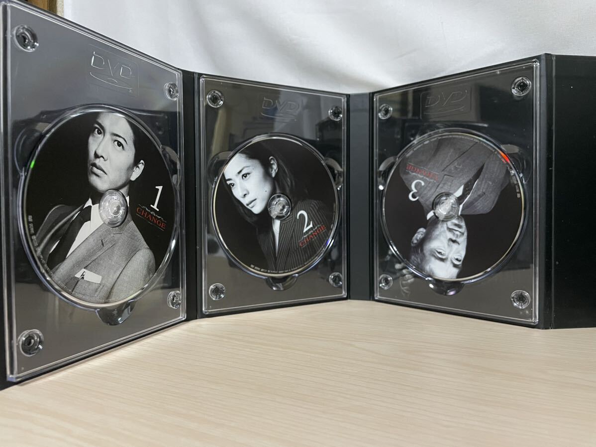 ドラマ『CHANGE チェンジ DVD-BOX』〈6枚組〉 全巻 木村拓哉 ドラマ『CHANGE チェンジ DVD-BOX』〈6枚組〉 全巻 木村拓哉