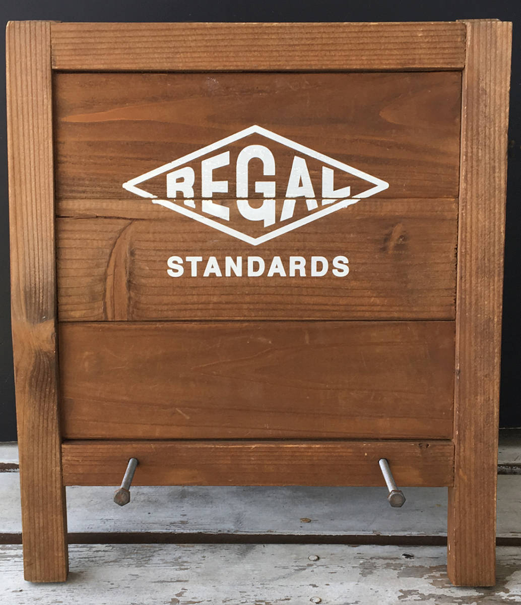 ★REGAL STANDARDS 店頭用 折りたたみ木製看板 リーガル8d_画像1