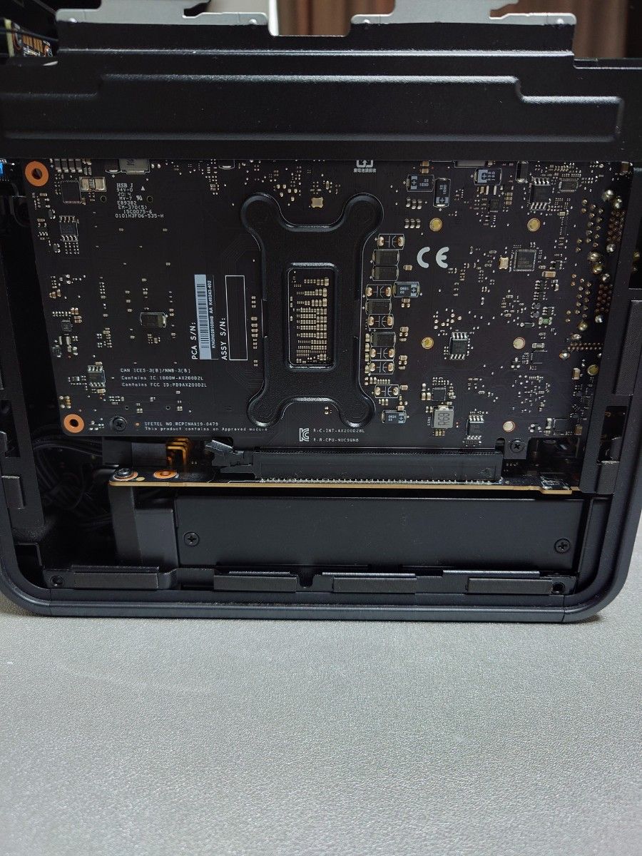 ジャンク Intel NUC 9 Extreme キット BXNUC9i9QNX1 ( i9-9980HK ジャンク Intel NUC 9 Extreme キット BXNUC9i9QNX1 ( i9-9980HK