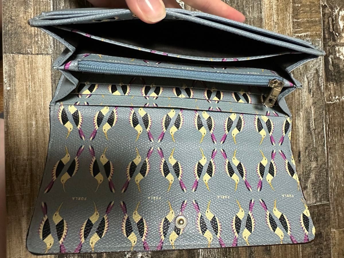 FURLA 長財布 くすみ ブルー 鳥柄|Yahoo!フリマ(旧PayPayフリマ) FURLA 長財布 くすみ ブルー 鳥柄|Yahoo!フリマ(旧PayPayフリマ)