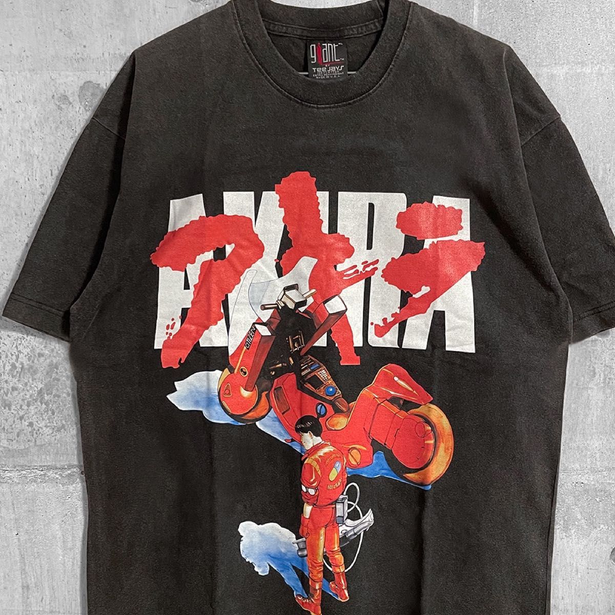 AKIRA アキラ 映画 アニメ Tシャツ 金田 鉄雄 レトロ AKIRA アキラ 映画 アニメ Tシャツ 金田 鉄雄 レトロ