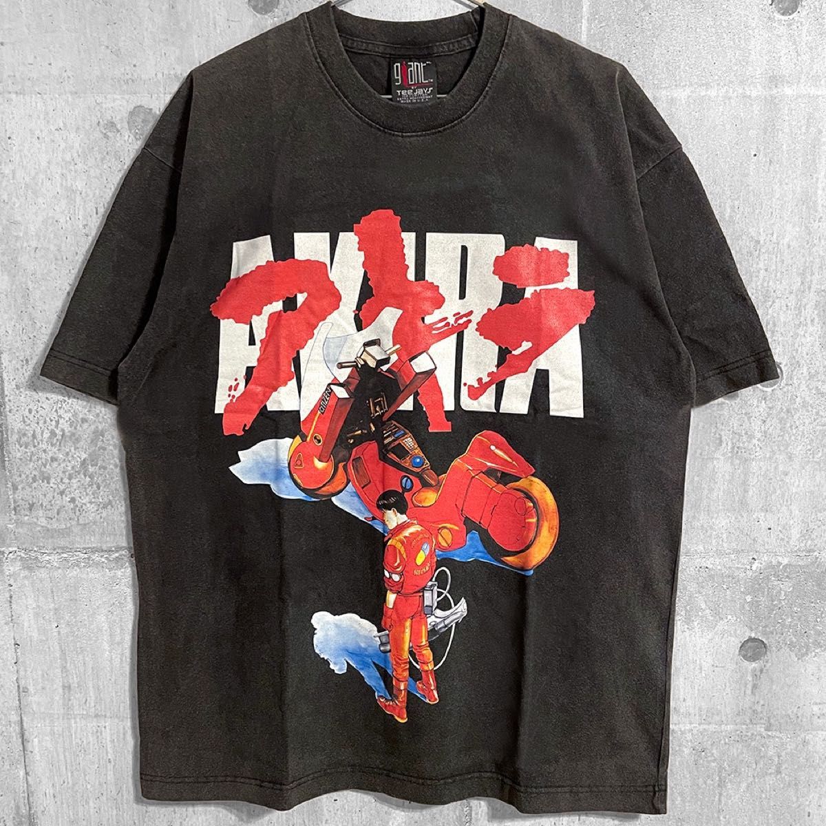 AKIRA アキラ 映画 アニメ Tシャツ 金田 鉄雄 レトロ AKIRA アキラ 映画 アニメ Tシャツ 金田 鉄雄 レトロ