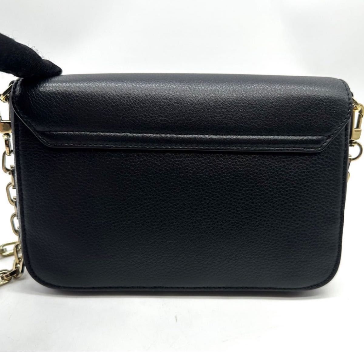 極美品 トリーバーチ TORYBURCH チェーンショルダーバッグ 金具 極美品 トリーバーチ TORYBURCH チェーンショルダーバッグ 金具