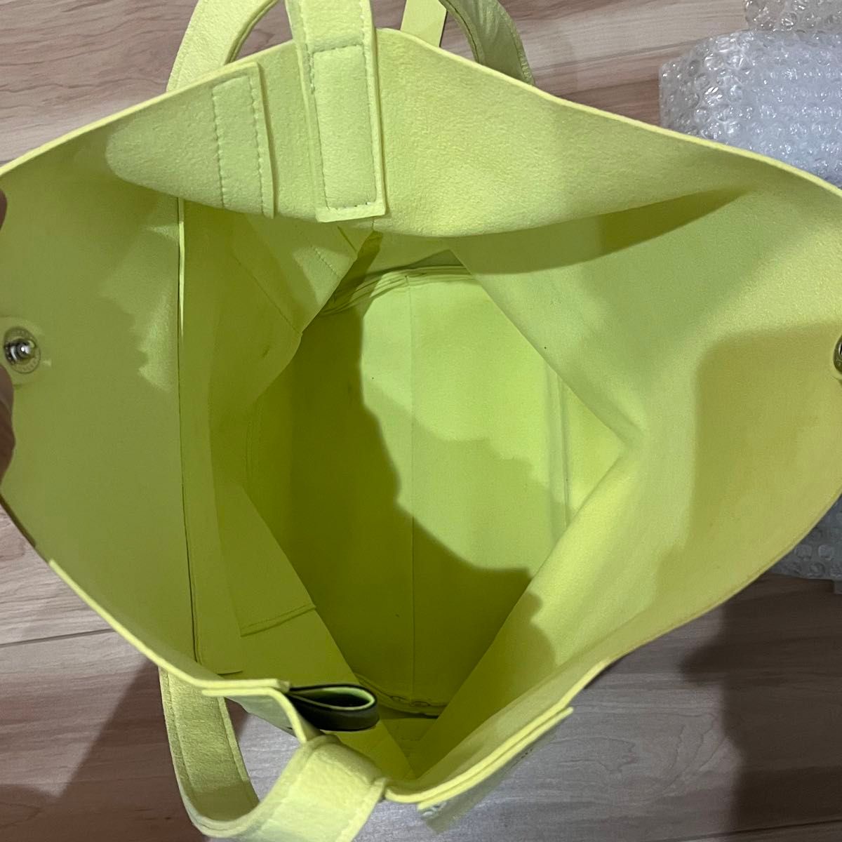 美品】ZATTU VITTO イエロー マイクロファイバースエード 美品】ZATTU VITTO イエロー マイクロファイバースエード