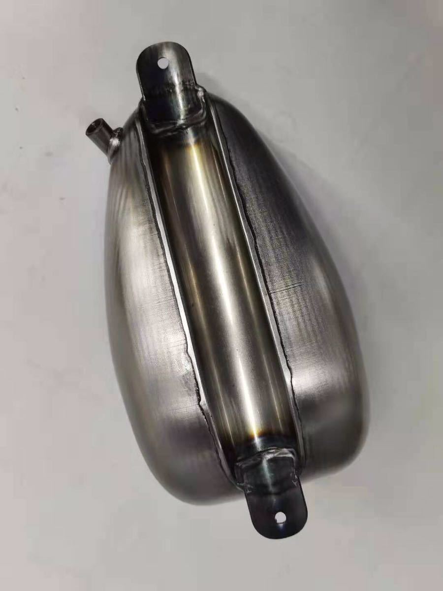 T-21 6L 汎用品 ハーレー用 ナロー チョッパー ピーナッツタンク T-21 6L 汎用品 ハーレー用 ナロー チョッパー ピーナッツタンク