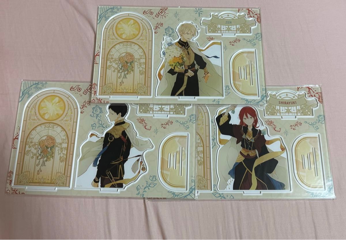 赤髪の白雪姫 原画展 ステンドグラス風アクリルスタンド|Yahoo 赤髪の白雪姫 原画展 ステンドグラス風アクリルスタンド|Yahoo