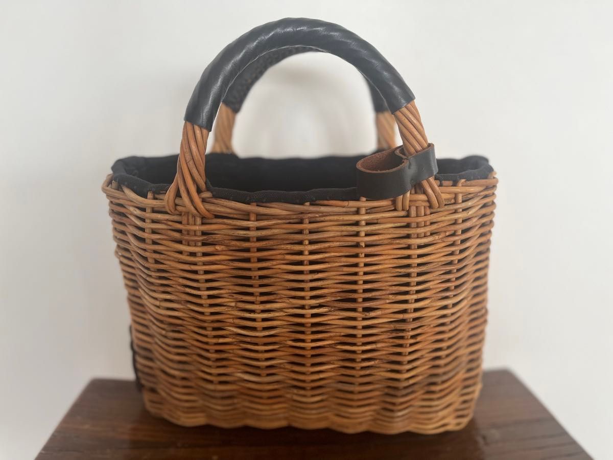 エバゴス ebagos 籐ポケットのかごバッグ|Yahoo!フリマ(旧 エバゴス ebagos 籐ポケットのかごバッグ|Yahoo!フリマ(旧