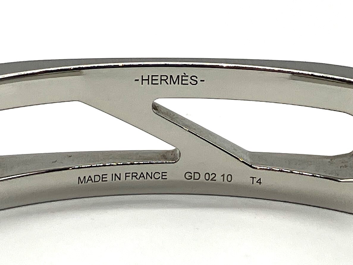 ITEUXE1O3VDA】HERMES エルメス デルタ カフ バングル ITEUXE1O3VDA】HERMES エルメス デルタ カフ バングル