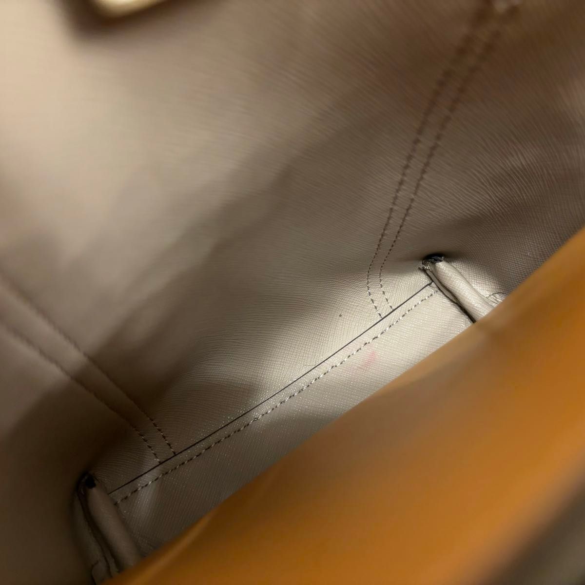 美品 トリーバーチ Tory Burch ペリー ミニ 2WAY トートバッグ 美品 トリーバーチ Tory Burch ペリー ミニ 2WAY トートバッグ
