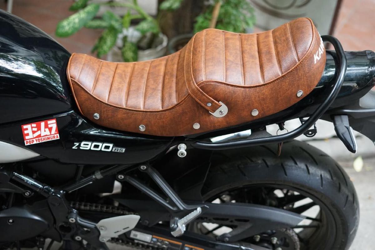 セール中 z900rs シート Javimotorタックロールシート 焼茶色 セール中 z900rs シート Javimotorタックロールシート 焼茶色