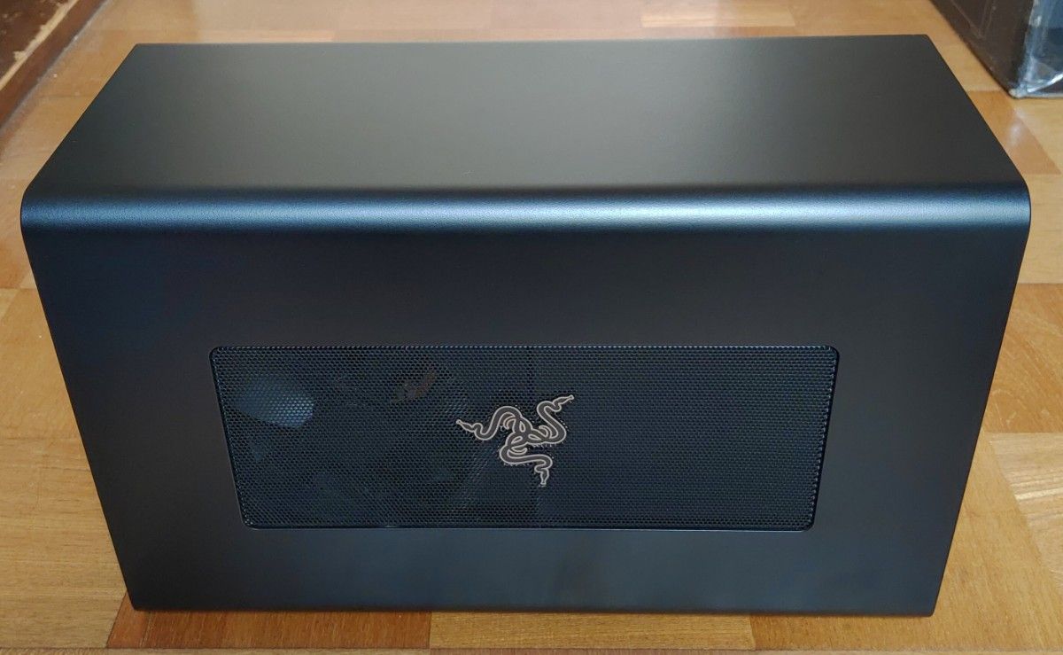Razer Core X Chroma 外付けGPU BOX|Yahoo!フリマ(旧PayPay Razer Core X Chroma 外付けGPU BOX|Yahoo!フリマ(旧PayPay
