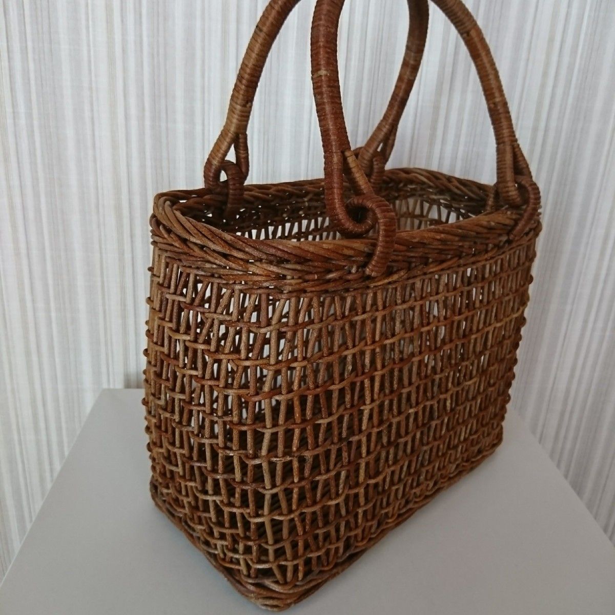 未使用品 ハンドメイド 青森 あけびかごバッグ こだしあみ 未使用品 ハンドメイド 青森 あけびかごバッグ こだしあみ