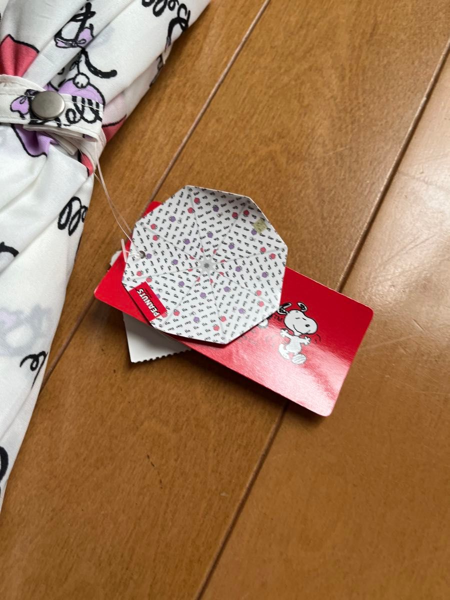 新品未使用 スヌーピー ベルちゃん 傘 ピーナッツ レトロ レア 総柄 新品未使用 スヌーピー ベルちゃん 傘 ピーナッツ レトロ レア