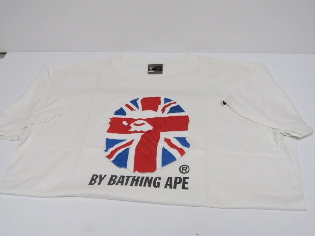 A BATHING APE アベイシングエイプ BAPE ユニオンジャック 大猿 Tシャツ 白 トリコロール【XL】国内正規品 中古 イギリス ENGLAND 国旗_画像3