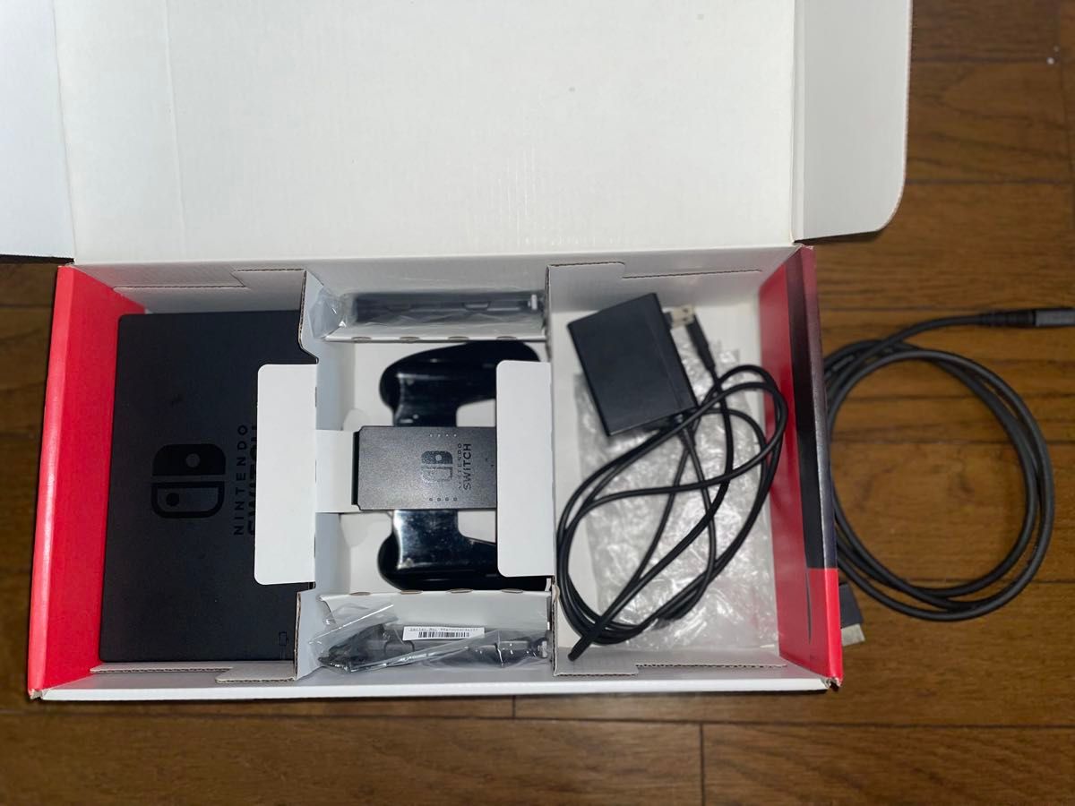 2020年製】Nintendo Switch 本体 動作確認済み ソフト付き 2020年製】Nintendo Switch 本体 動作確認済み ソフト付き