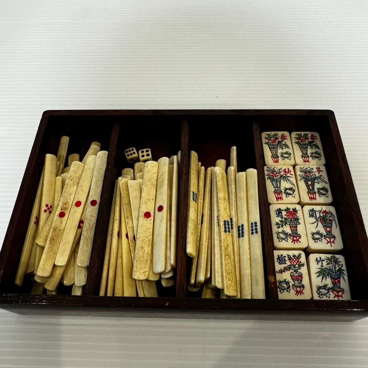 麻雀牌 骨牌 木箱 中国美術 時代物 昭和 レトロ アンティーク 麻雀牌 骨牌 木箱 中国美術 時代物 昭和 レトロ アンティーク