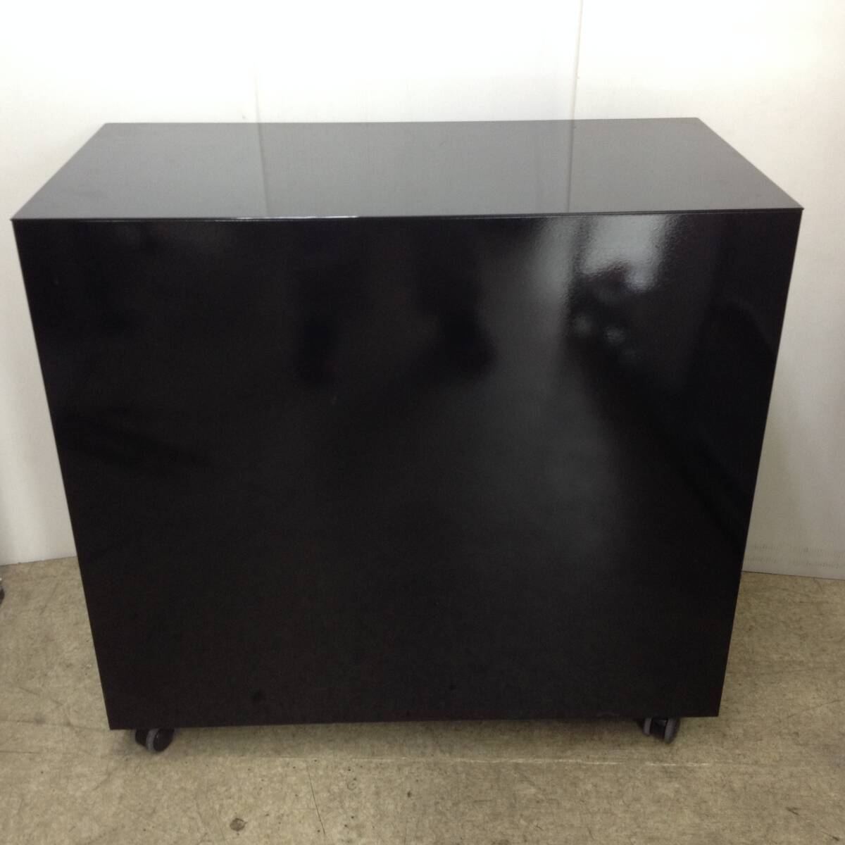 Bibian 比比昂- ☆Cassina ixc./カッシーナ・イクスシー/LOTUS 4 Bibian 比比昂- ☆Cassina ixc./カッシーナ・イクスシー/LOTUS 4