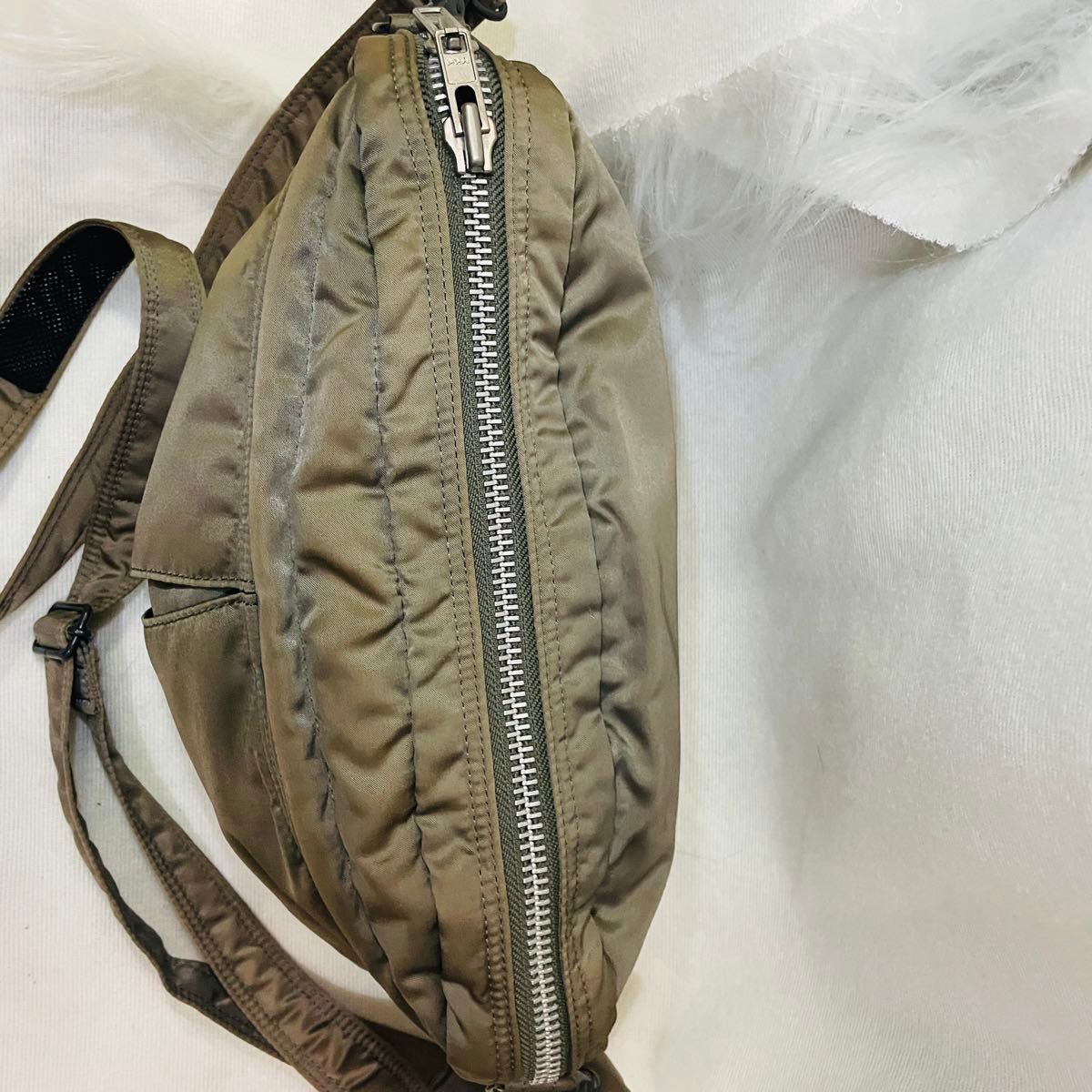 PORTER ポーター ハーフムーン カーキ シルバーグレー PORTER ポーター ハーフムーン カーキ シルバーグレー