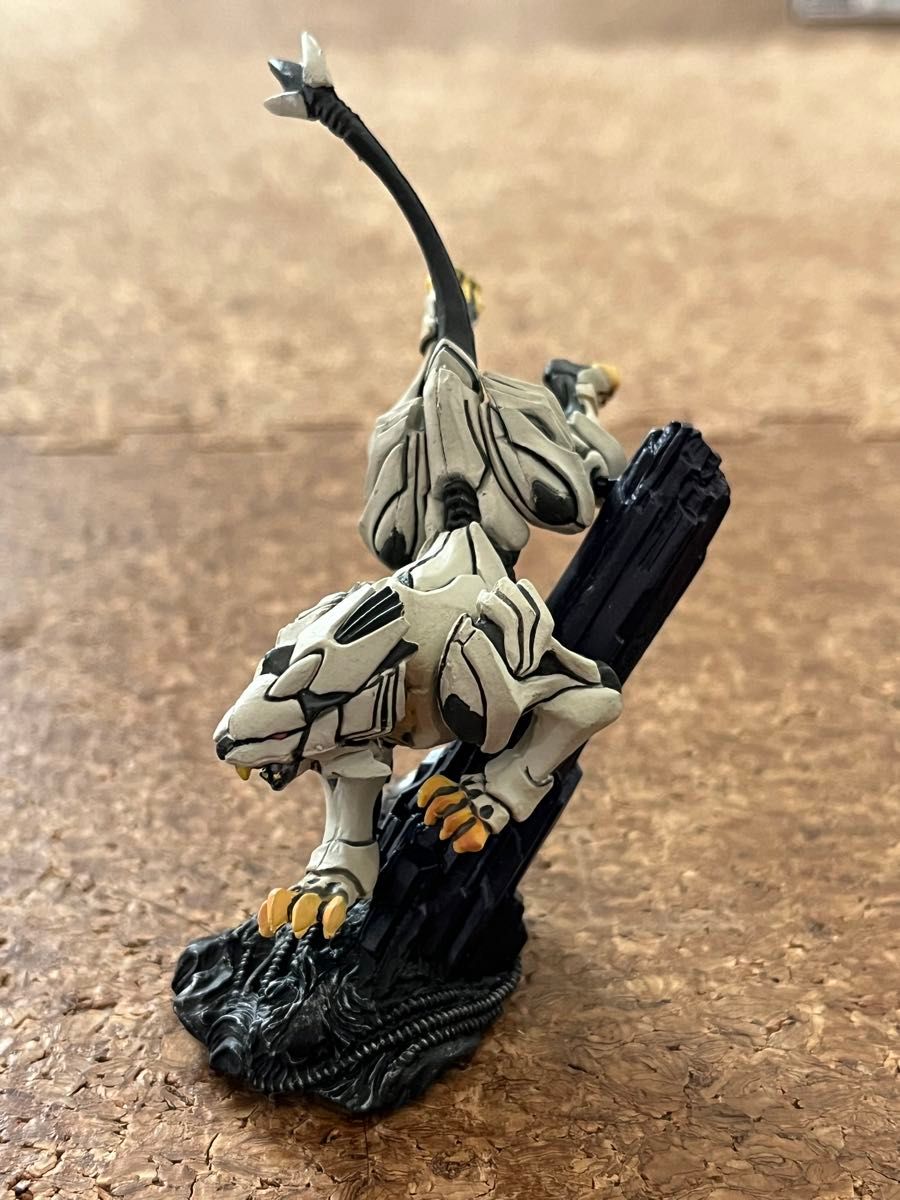 ZOIDS ゾイド」 アートスタチュー vol 1 ライガー野生体 彩色ver ZOIDS ゾイド」 アートスタチュー vol 1 ライガー野生体 彩色ver
