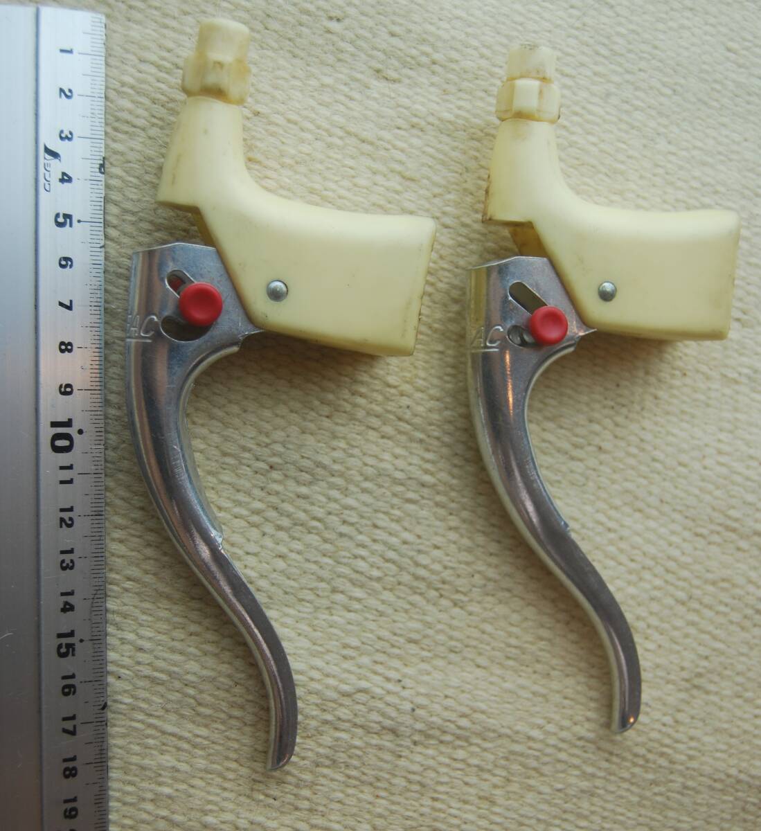 240828_408_83 >MAFAC マファック デルリン 白 ブレーキレバー 240828_408_83 >MAFAC マファック デルリン 白 ブレーキレバー